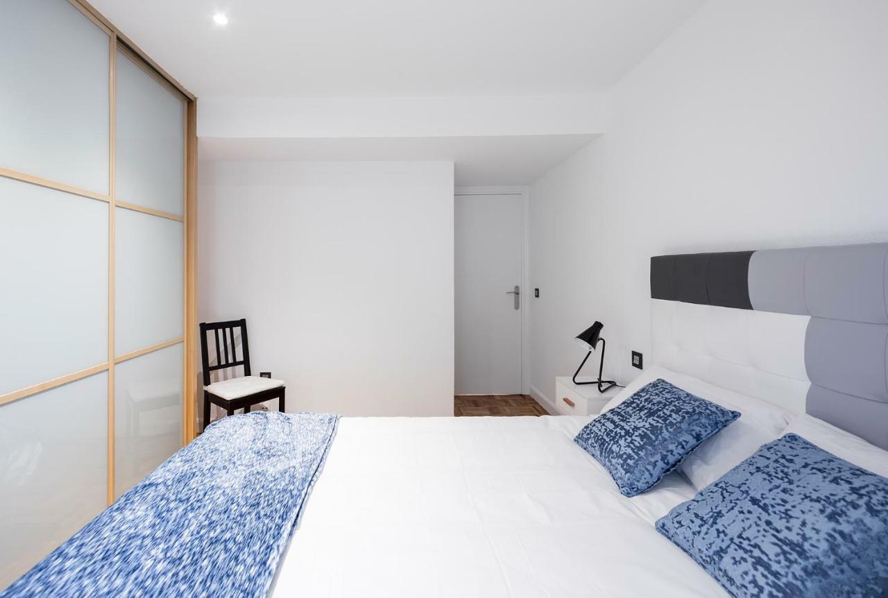 El Hogar De San Fermin Apartment Pamplona Exterior photo